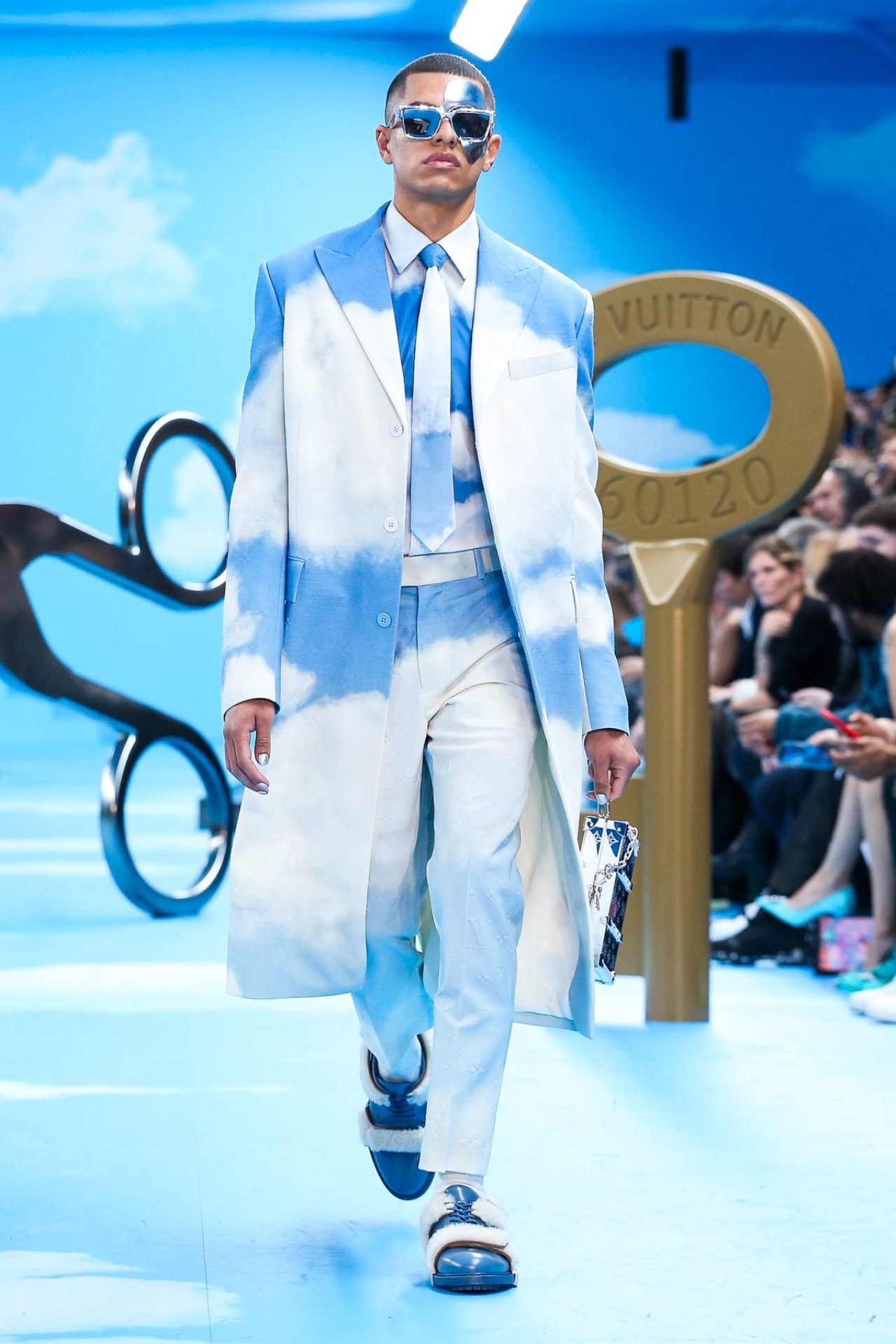 Louis Vuitton Menswear Fall/Winter 2020 Paris - Fashionably Male