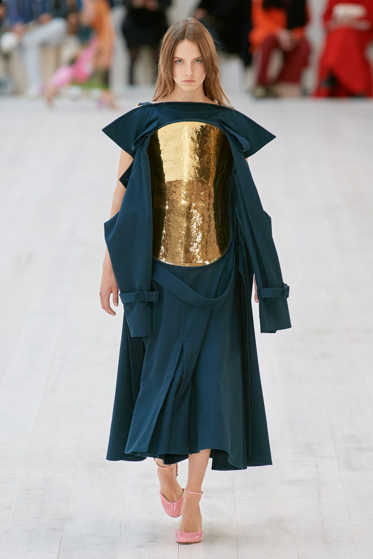 The Genius of Design at Loewe Spring/Summer 2022 - V Magazine