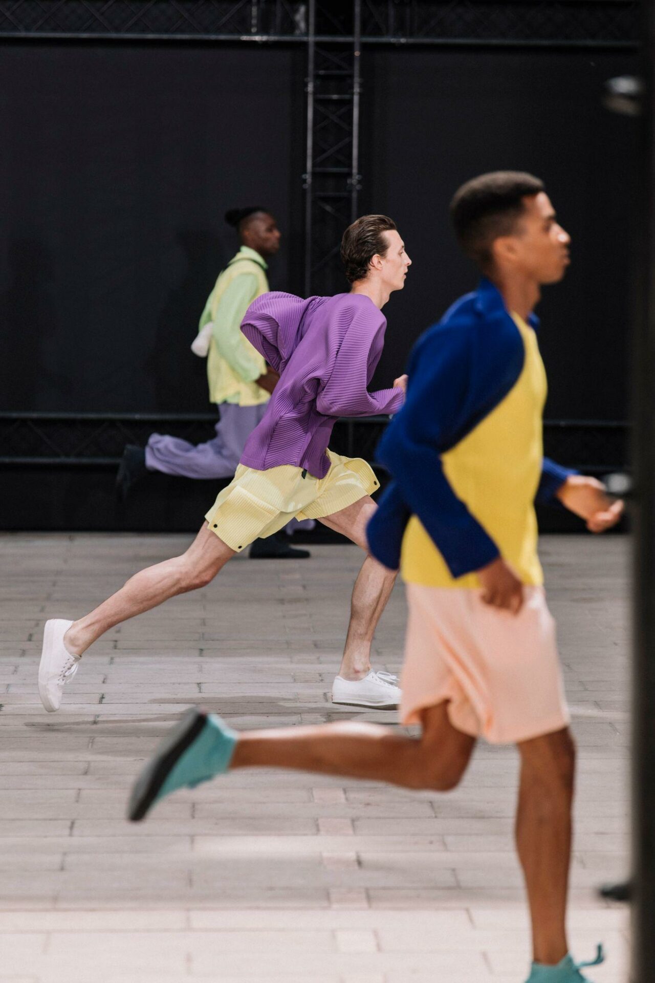 ISSEY MIYAKE SS23 — Ala Champ